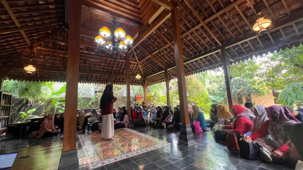 Pembelajaran PKBM Rumah Tumbuh