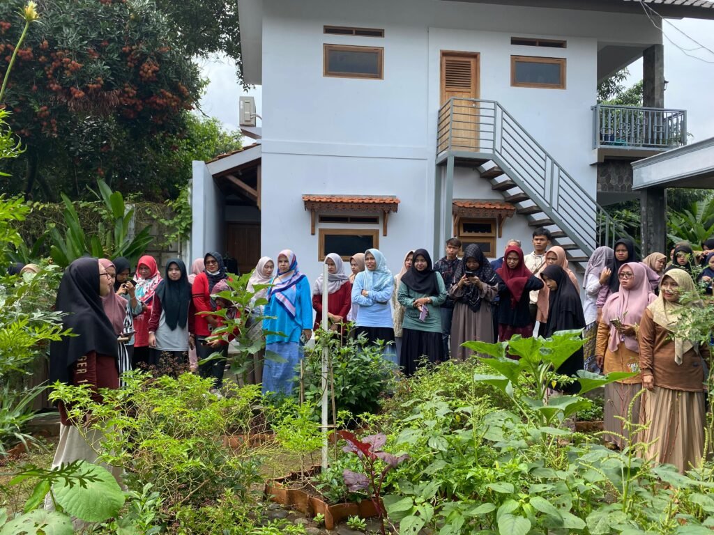 Pembelajaran PKBM Rumah Tumbuh